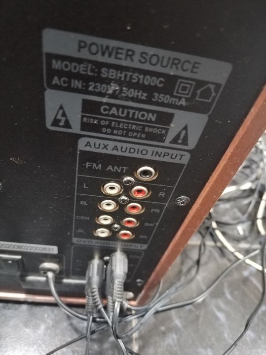 Home sistem 5. 1 Serioux cu boxe