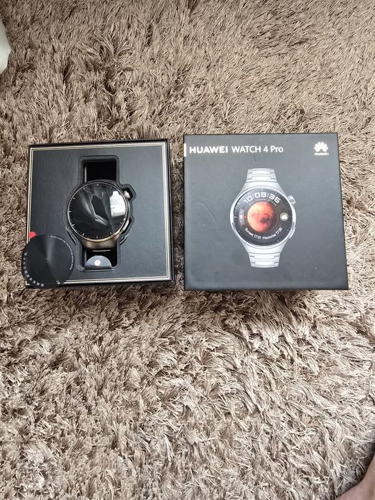 Huawei watch 4 pro 48 mm.