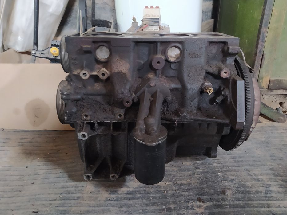 Блок двигателя Форд Фокус