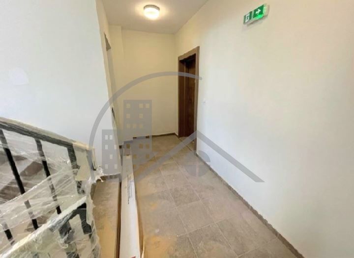 Продава се Четиристаен апартамент в Варна, Бриз - 139 кв.м за 1475 €/кв.м - Снимка #7