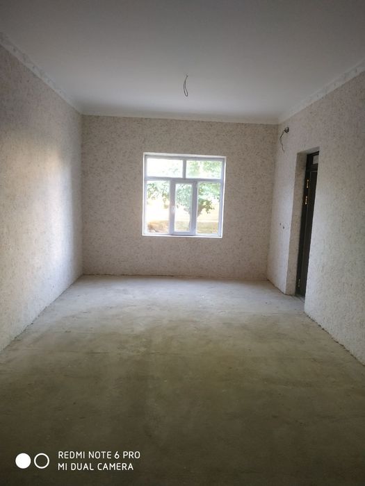 Yangi uchastka 6 sotix kadastirlari bor zox doryo yonida 30 metr,,