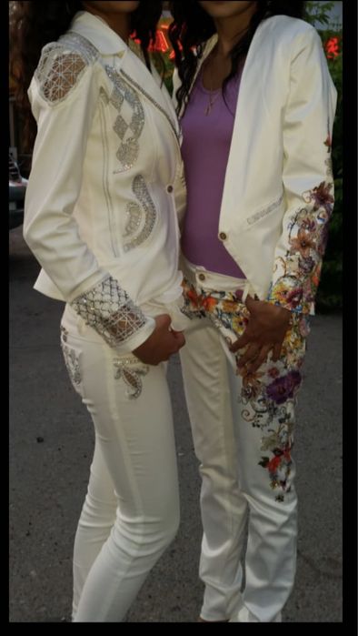 Продам платья на выпускной