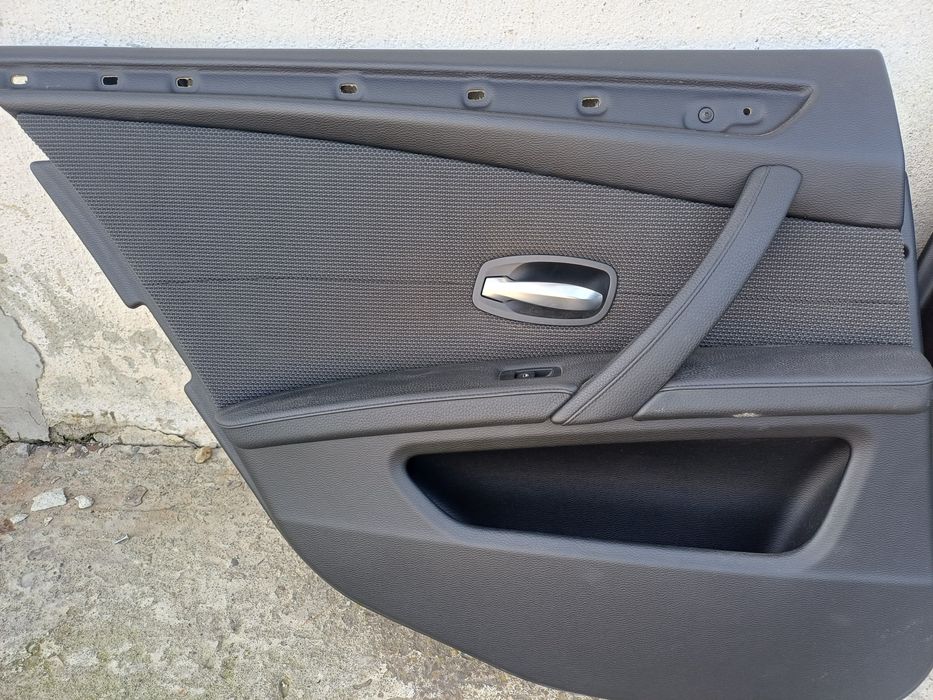 Fete usi facelift bmw e61 e60