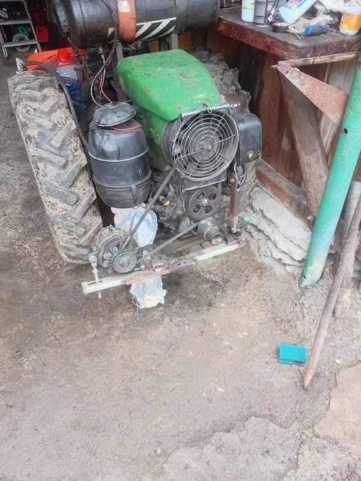 Vând motocultor 18 cai