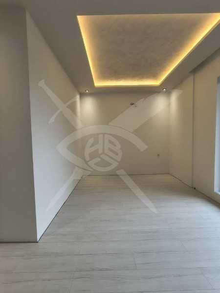 Продава се Тристаен апартамент в Пловдив, Христо Смирненски - 200 кв.м за 1440 €/кв.м - Снимка #2