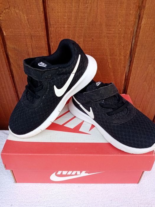 Nike originali mărimea 25