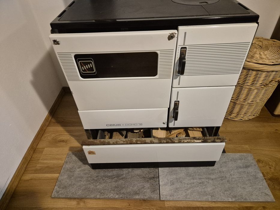 Sobă pentru gătit Celus Domo 76, 7kw