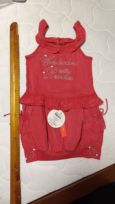 Платья на девочек новые