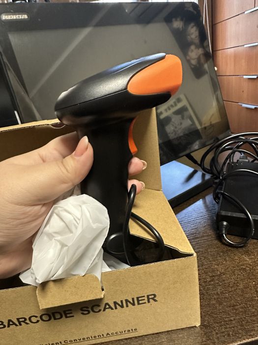 Продам манитор Aokia + сканер оборудование