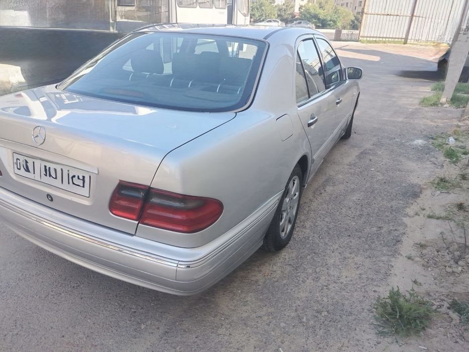 Mersades bens  w210
