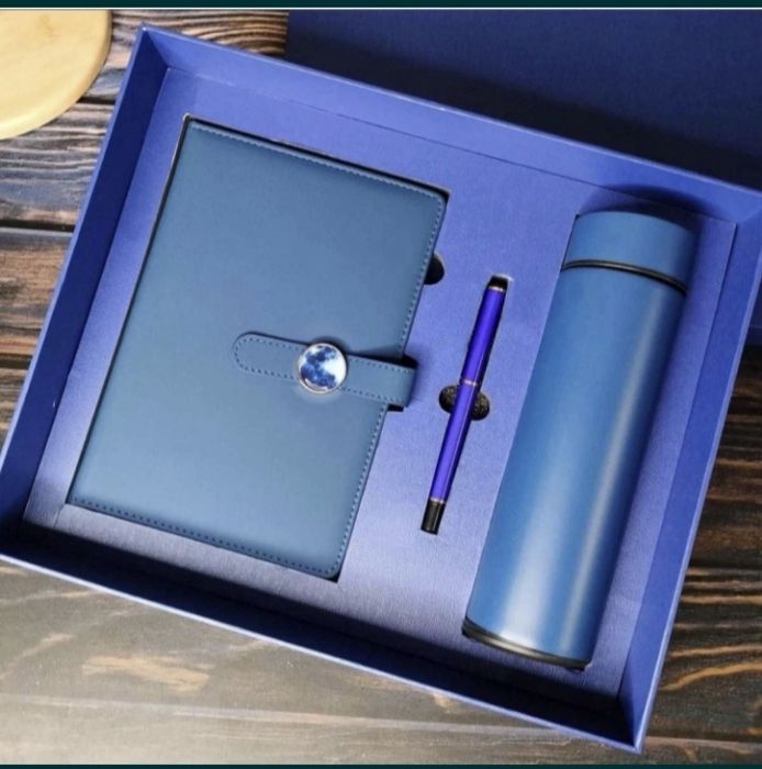 подарки на 7 май именные блокноты