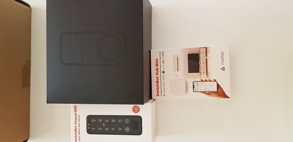 Нов SwitchBot Smart Lock Pro с хъб и тъчпад – Умна брава