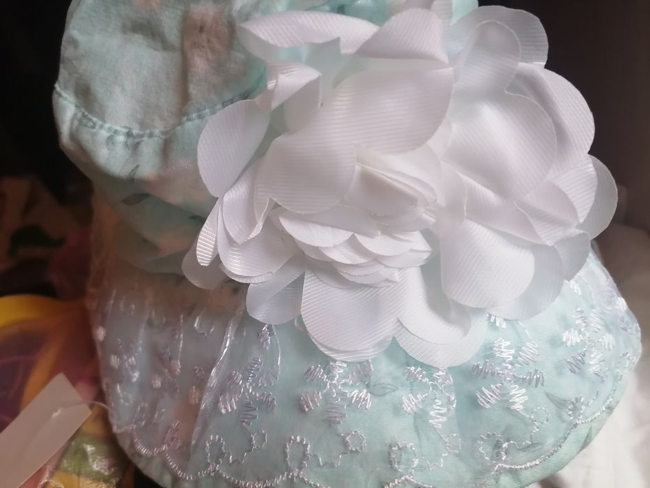 Шляпки/панамки девочке 4-8л новые 2шт