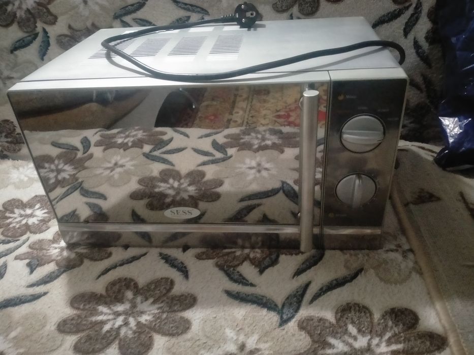 Продам телефон на запчасти