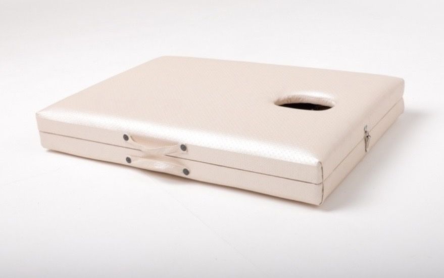 Кушетка раскладная для массажа