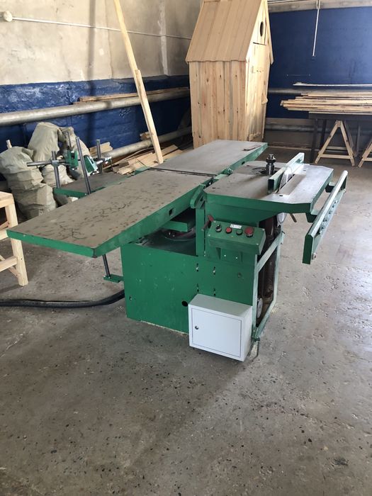 Станок деревообрабатывающий Д-400