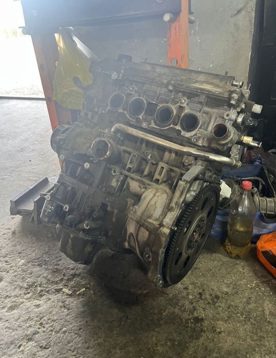 Продам двигатель на запчасти