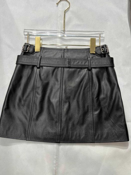 Versace къса пола, черна