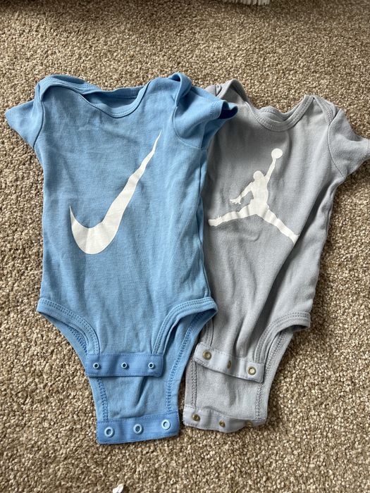 Екип и бодита Nike