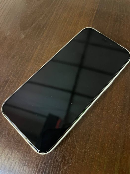 iPhone 17 Pro Max 256 GB сотилади

Яхши ҳолатда. Барча функциялари ишл