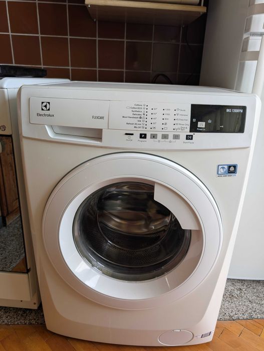 Пералня Electrolux Flexcare 8 кг 1200 rpm