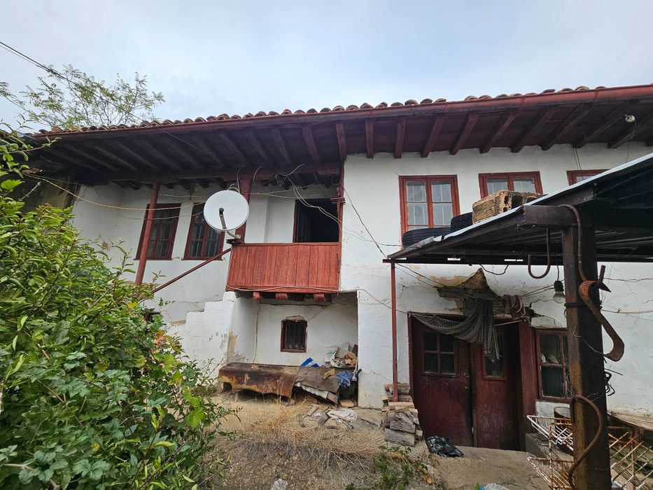 Къща в село Самоводене