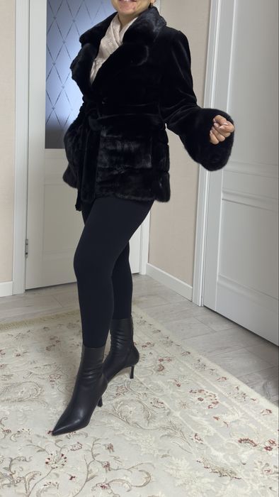 Норковая  шуба 44 размера