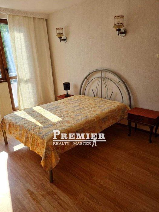 Продава се Къща в с. Тънково, Област Бургас - 180 кв.м за 1084 €/кв.м - Снимка #1