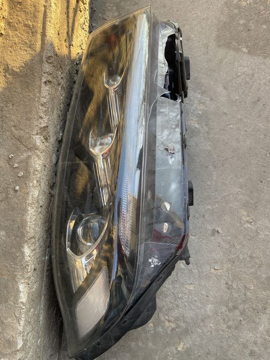 Продается фара от Kia Sorento 2018