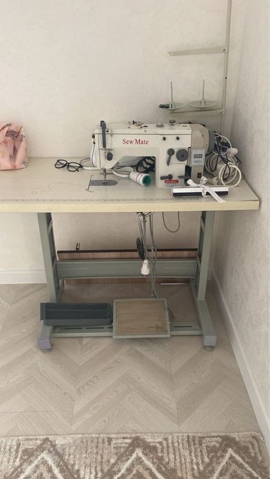 Sew Mate  машинка зикзаг