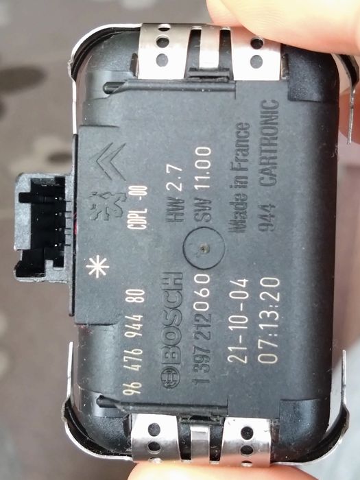 Пежо 307 sw датчик за светлини и чистачки