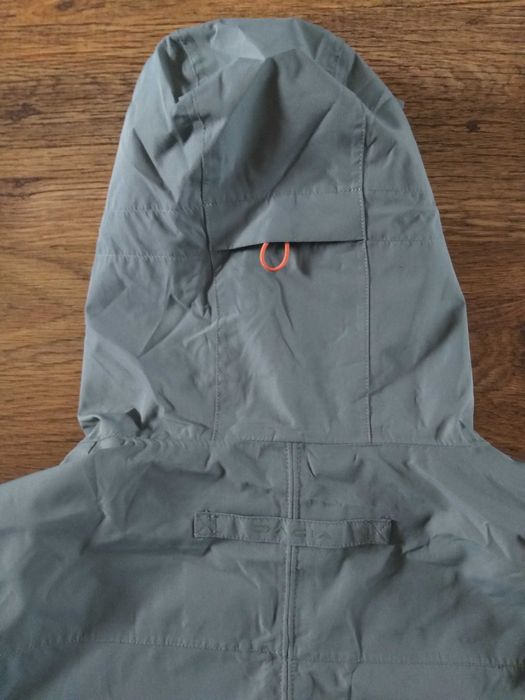 DACIA RAINCOAT - автомобилна рекламна мембрана НОВА БЕЗ ЕТИКЕТИ ХЛ