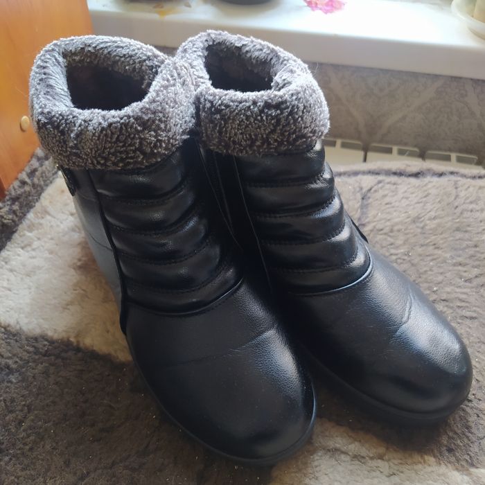 Угги женские и полусапожки