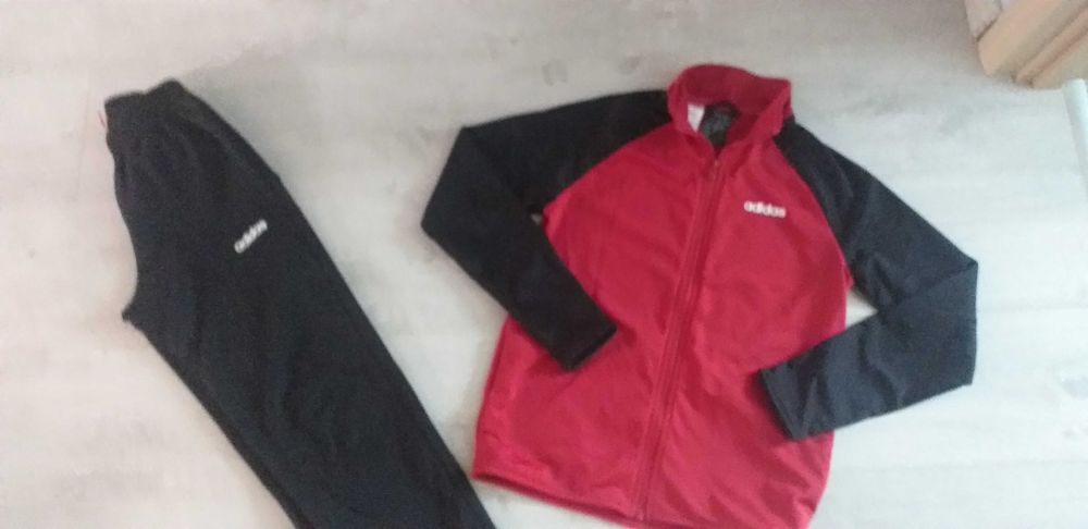 Детски оригинални дрехи всички размери като нови 152/164-35-50лв.