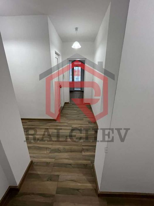 Дава се под наем Тристаен апартамент в Варна, Спортна зала - 65 кв.м за 518.67 € - Снимка #16