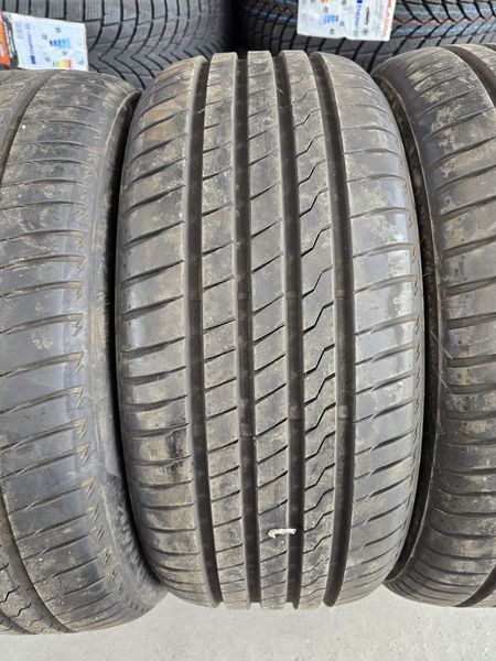 245/40/18//225/45/18 Firestone