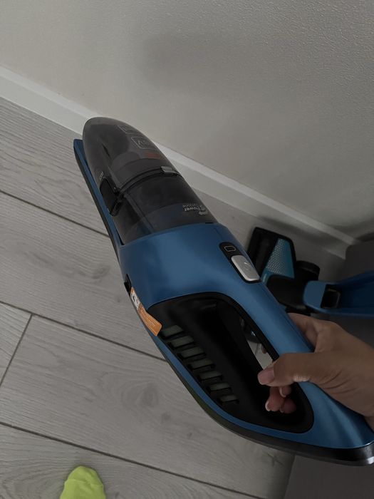 Беспроводной пылесос Philips