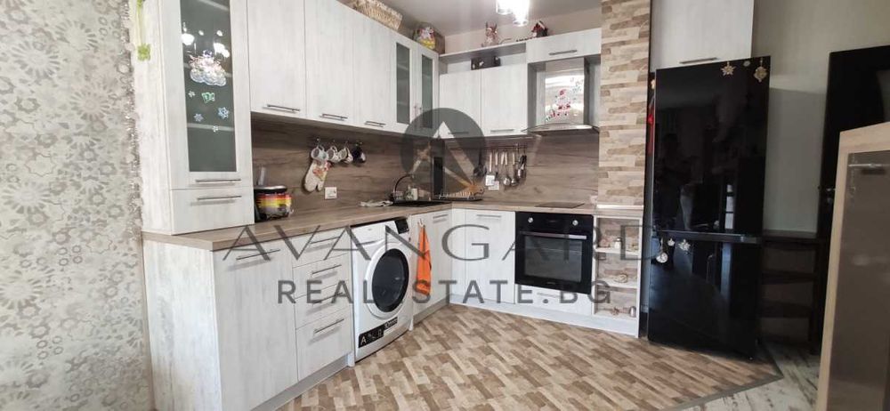 оф.22003 Тристаен Обзаведен Кючук Париж