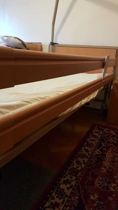 Pat electric medical cu saltea, husa, Vermeiren Luna Basic 2, reglabil