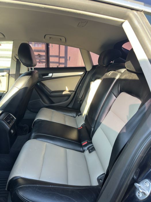 Vand Audi A5 2011
