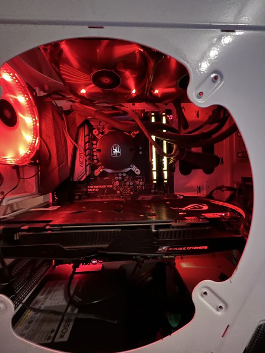 Pc gaming  gtx1070 strix 8gb carcasa nzxt