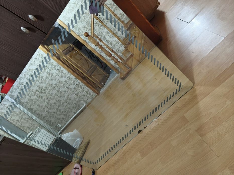 Продам б)у зеркало для ванной ,120*100 см