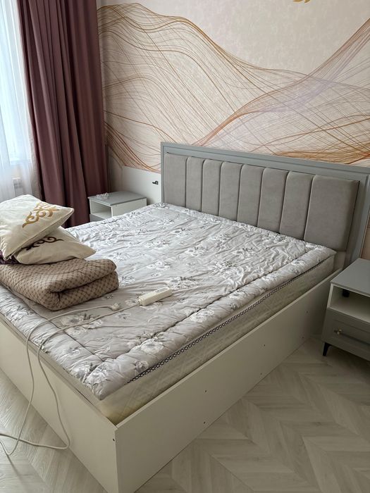 Продам спальный гарнитур