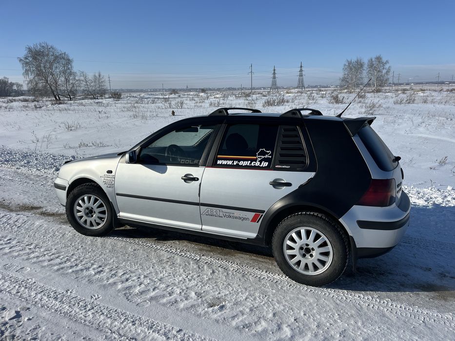 Продам гольф 4 2001 год 1.4 16v