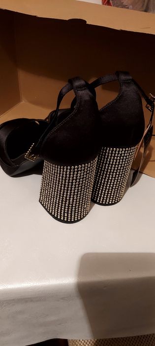 Нови елегантни дамски сандали ONLY №38 – 45 €