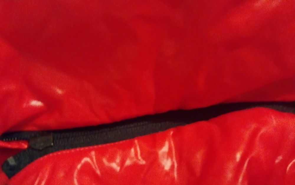 Продам курта Зима Крутой Бренд,