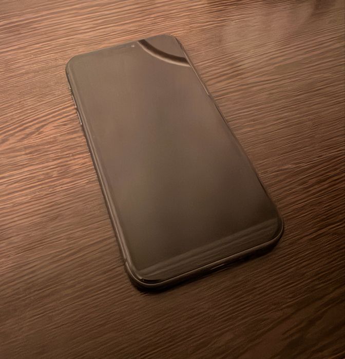 Iphone 11 black , 128 gb 70%