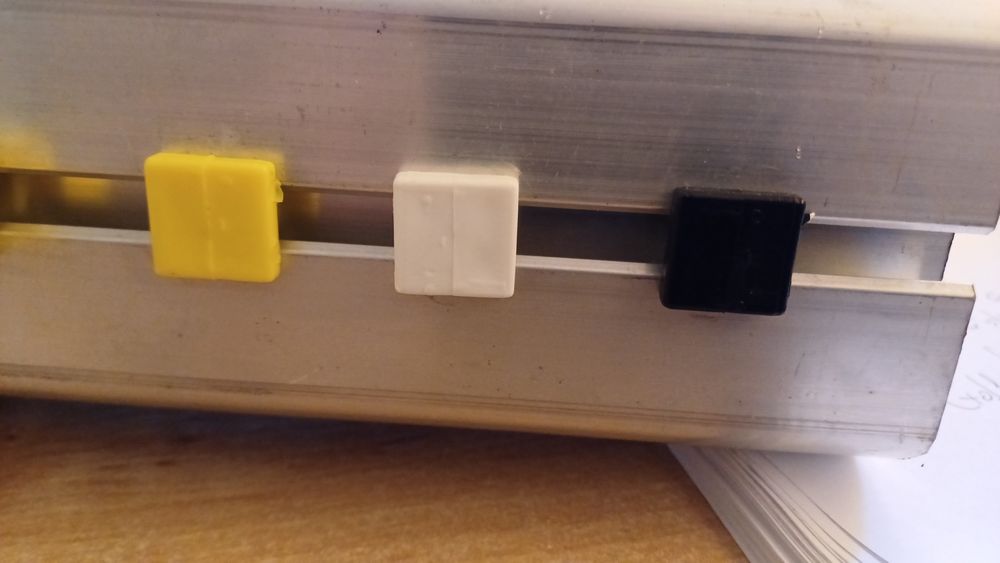 Cleme carlige plase porți de fotbal din aluminiu cu canal de minim 8mm