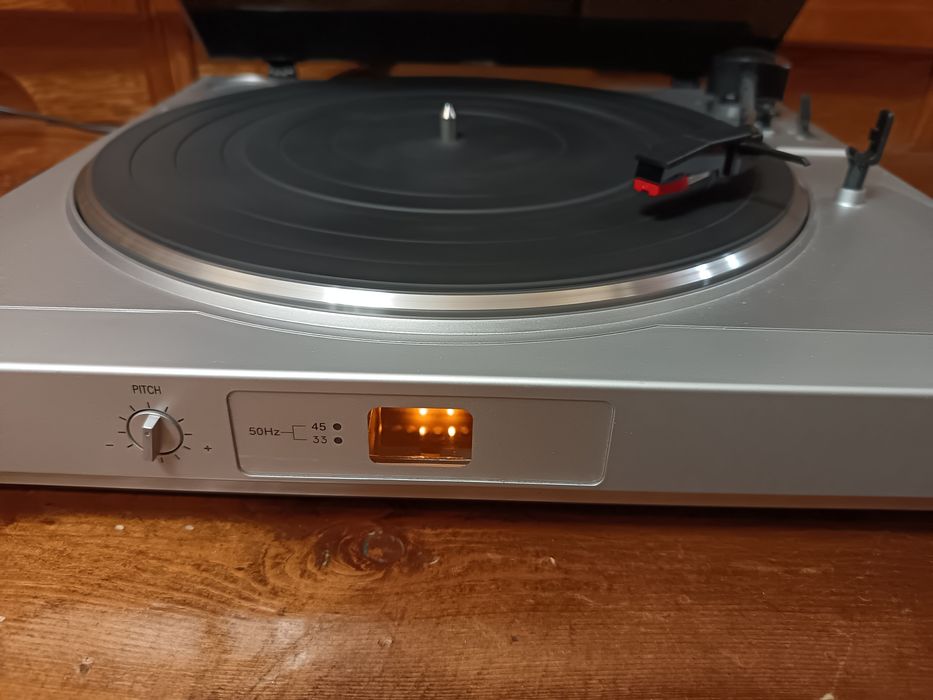 Грамофон TCM 234207