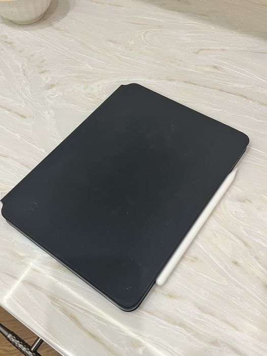 Apple Ipad pro, стилус и клавиатура